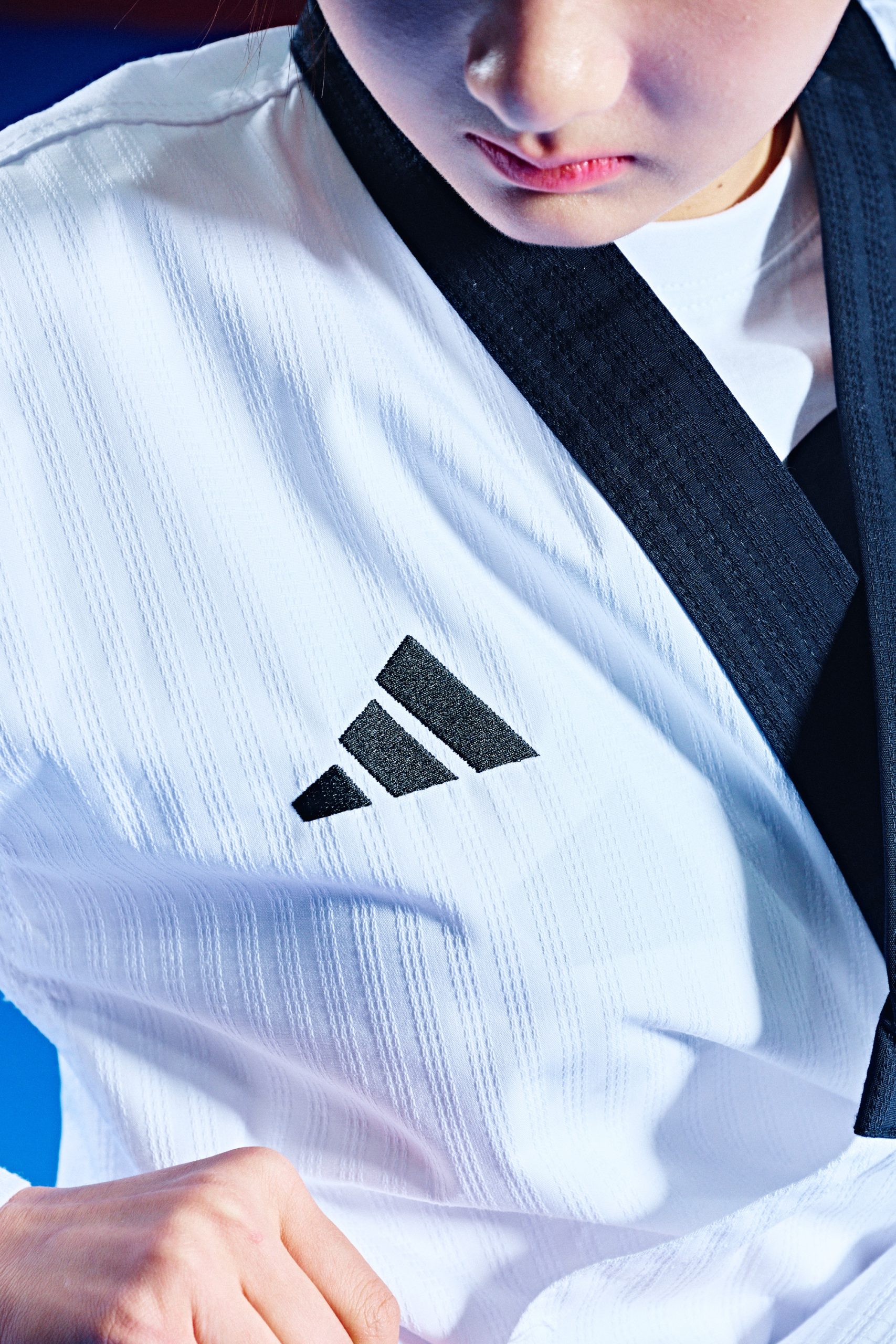 Dobok Poomsae WT Femenino- Adidas - Imagen 4